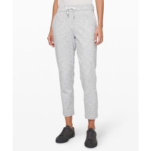 NWOT Lululemon On The Fly 7/8 Pant